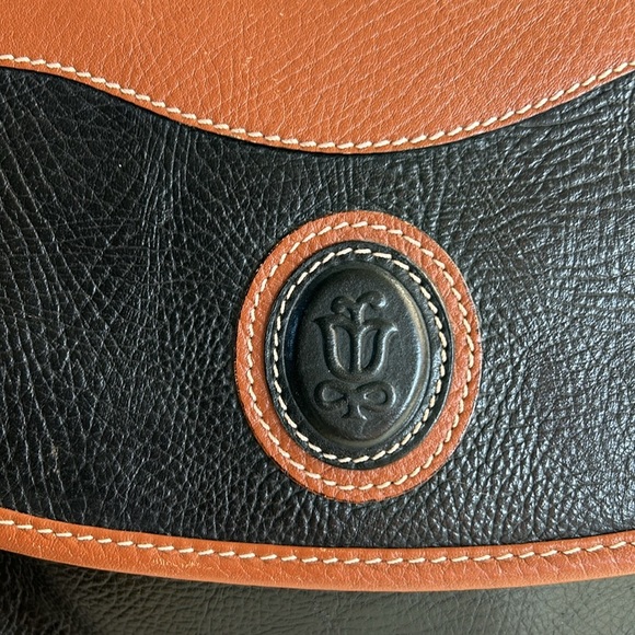 Lladro black and brown small adjustment strap crossbody leather bag purse - Picture 4 of 16